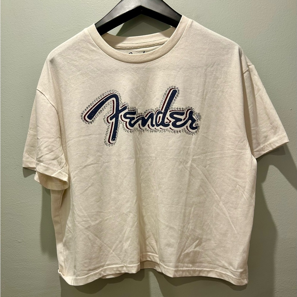 Fender Logo Graphic Tee in Cream with Navy Accent